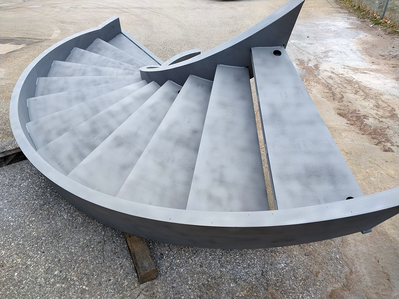 WB PROBLAST – Mobile Sandblasting stairs WB PROBLAST - Mobile Sandblasting stairs